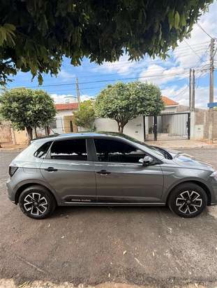 VOLKSWAGEN-POLO-2024