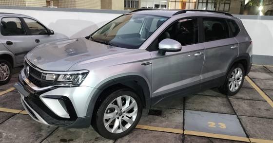 VOLKSWAGEN TAOS 1.4 250 TSI TOTAL FLEX COMFORTLINE AUTOMÁTICO