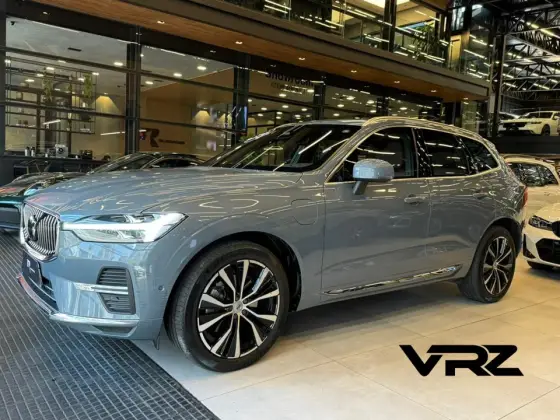 VOLVO XC60 2.0 T8 RECHARGE ULTIMATE AWD GEARTRONIC