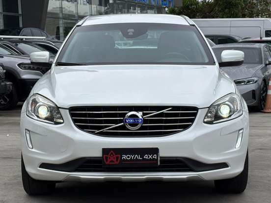 VOLVO-XC60-2.0 T5 KINETIC GASOLINA 4P AUTOMÁTICO VOLVO-XC60-2017
