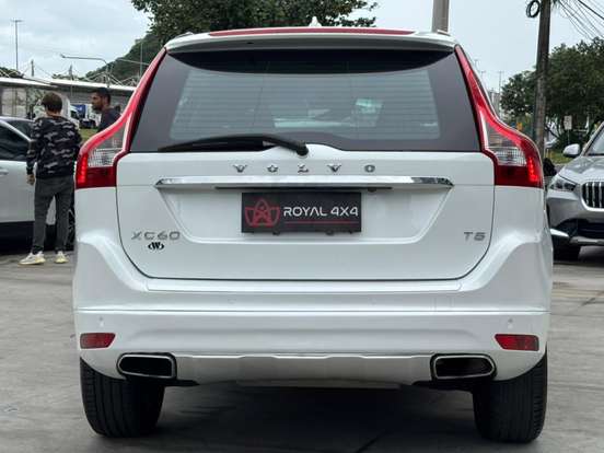 VOLVO-XC60-2.0 T5 KINETIC GASOLINA 4P AUTOMÁTICO VOLVO-XC60-2017