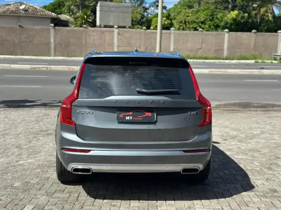 VOLVO-XC90-2.0 T6 GASOLINA MOMENTUM AWD GEARTRONIC VOLVO-XC90-2019