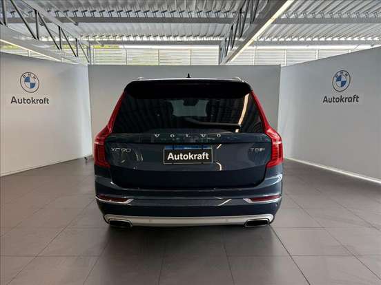 VOLVO-XC90-2019