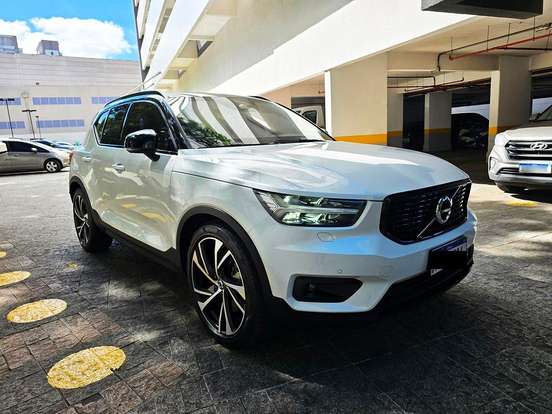 VOLVO-XC40-1.5 T5 RECHARGE R-DESIGN GEARTRONIC VOLVO-XC40-2021