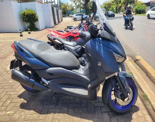 YAMAHA XMAX ABS 