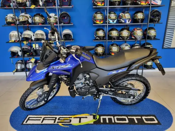 YAMAHA XTZ 250 LANDER CONNECTED YAMAHA XTZ 250 LANDER CONNECTED