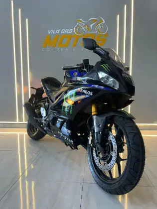 YAMAHA YZF R3 MONSTER ABS 