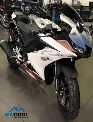 YAMAHA-YZF R15-2026
