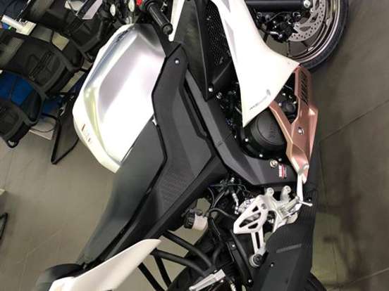YAMAHA-YZF R15 YAMAHA-YZF R15-2026