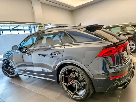 AUDI-RS Q8-4.0 V8 TWINTURBO GASOLINA PERFORMANCE TIPTRONIC AUDI-RS Q8-2025