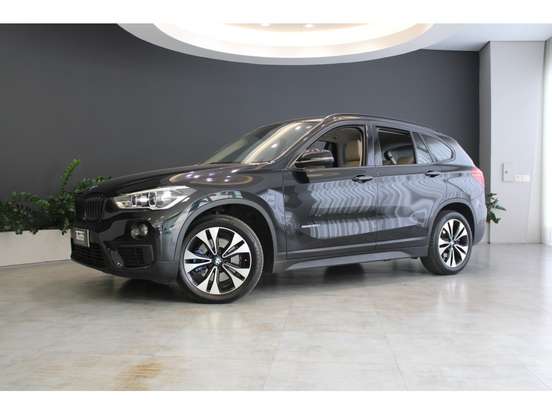BMW-X1-2.0 16V TURBO ACTIVEFLEX SDRIVE20I 4P AUTOMÁTICO BMW-X1-2016