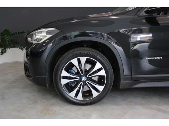 BMW-X1-2.0 16V TURBO ACTIVEFLEX SDRIVE20I 4P AUTOMÁTICO BMW-X1-2016