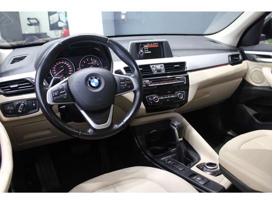 BMW-X1-2.0 16V TURBO ACTIVEFLEX SDRIVE20I 4P AUTOMÁTICO BMW-X1-2016