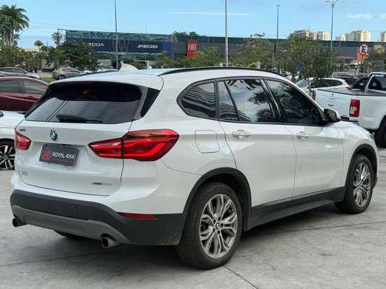 BMW-X1-2018