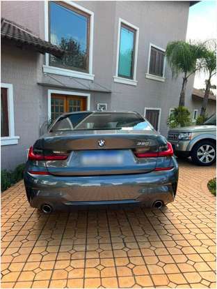 BMW-320i-2021