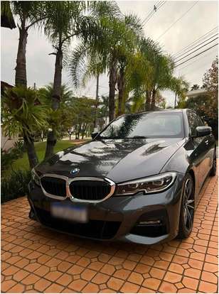 BMW-320i-2021