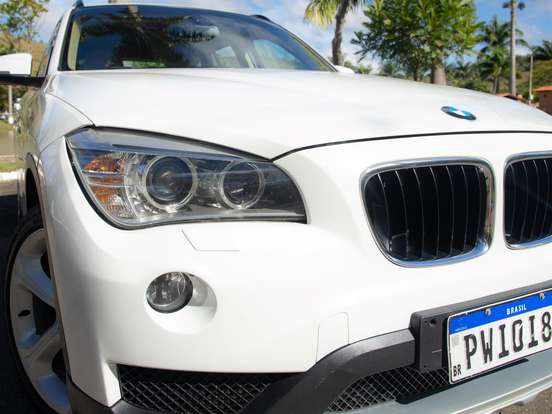 BMW-X1-2.0 16V TURBO ACTIVEFLEX SDRIVE20I 4P AUTOMÁTICO BMW-X1-2015