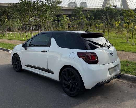 CITROËN-DS3-2015
