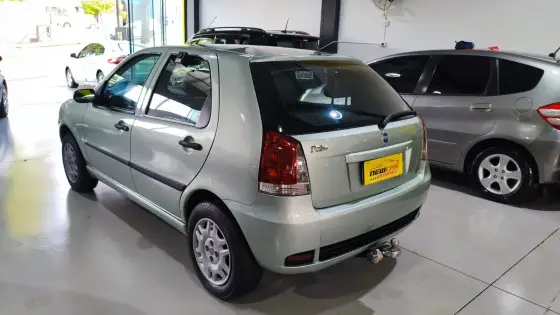 FIAT PALIO 1.0 MPI FIRE CELEBRATION 8V FLEX 4P MANUAL
