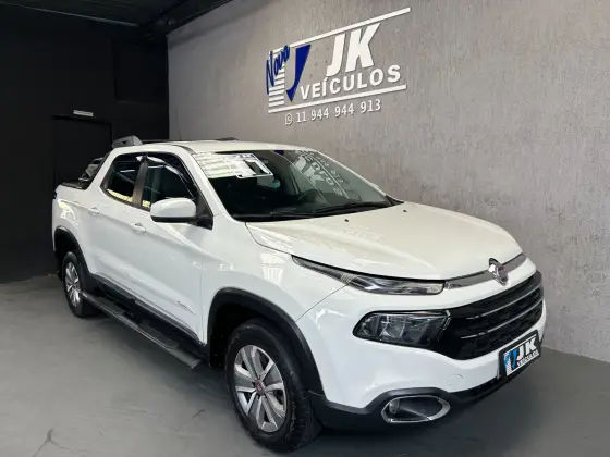 FIAT TORO 1.8 16V EVO FLEX FREEDOM OPEN EDITION PLUS AT6 FIAT TORO 1.8 16V EVO FLEX FREEDOM OPEN EDITION PLUS AT6