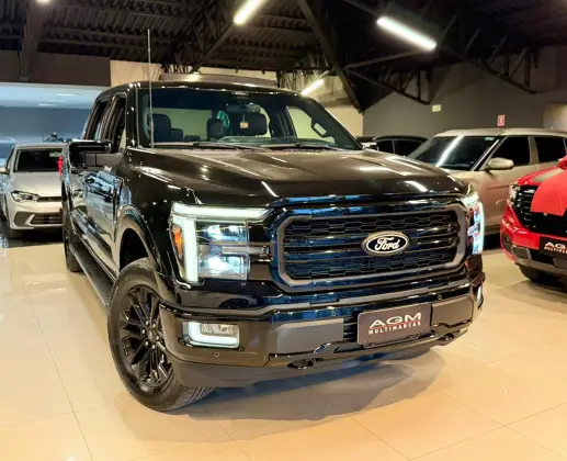 FORD F-150 5.0 V8 GASOLINA CD LARIAT BLACK FX4 AUTOMÁTICO
