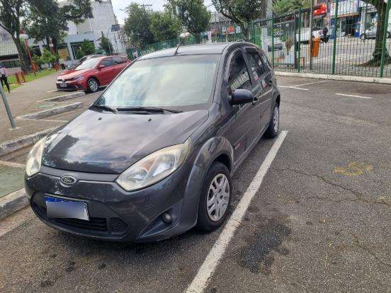 FORD-FIESTA-2011