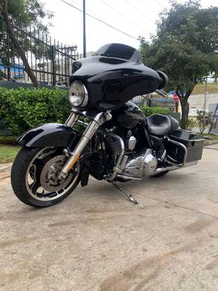 HARLEY-DAVIDSON-STREET GLIDE-2013