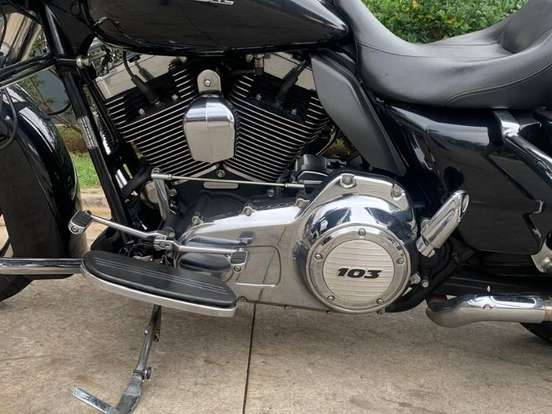 HARLEY-DAVIDSON-STREET GLIDE HARLEY-DAVIDSON-STREET GLIDE-2013