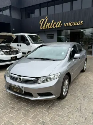 HONDA CIVIC 1.8 LXS 16V FLEX 4P AUTOMÁTICO