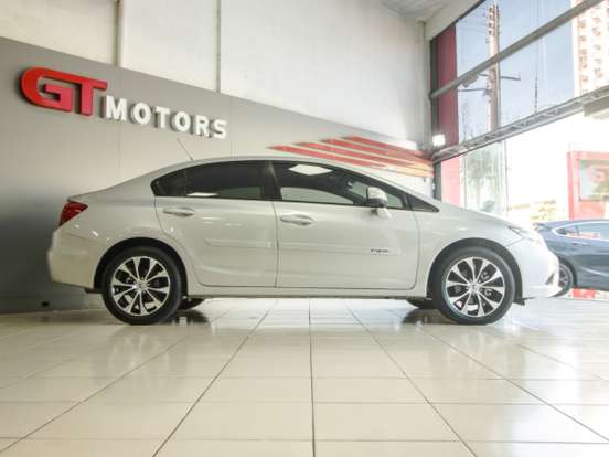 HONDA-CIVIC-2.0 LXR 16V FLEX 4P AUTOMÁTICO HONDA-CIVIC-2014