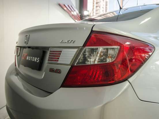 HONDA-CIVIC-2.0 LXR 16V FLEX 4P AUTOMÁTICO HONDA-CIVIC-2014