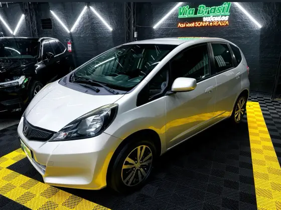 HONDA FIT 1.4 CX 16V FLEX 4P AUTOMÁTICO HONDA FIT 1.4 CX 16V FLEX 4P AUTOMÁTICO