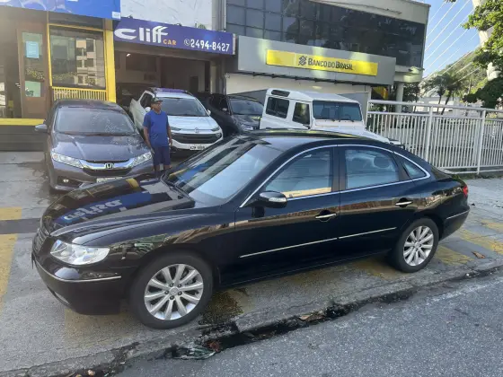 HYUNDAI AZERA 3.3 MPFI GLS SEDAN V6 24V GASOLINA 4P AUTOMÁTICO HYUNDAI AZERA 3.3 MPFI GLS SEDAN V6 24V GASOLINA 4P AUTOMÁTICO