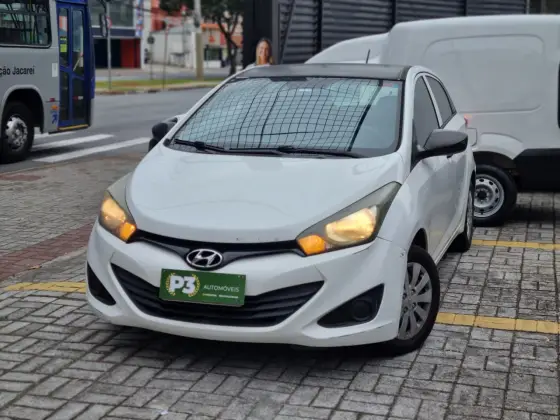 HYUNDAI HB20 1.0 COMFORT 12V FLEX 4P MANUAL