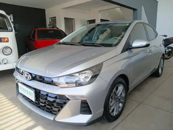 HYUNDAI-HB20S-2024