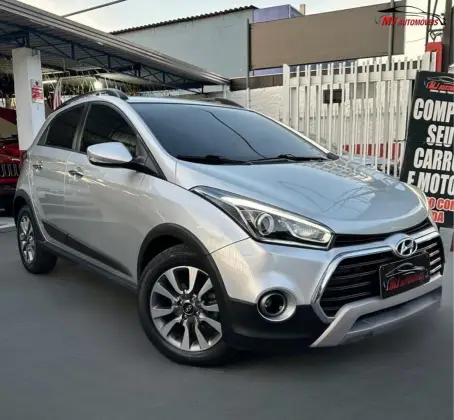 HYUNDAI HB20X 1.6 16V PREMIUM FLEX 4P AUTOMÁTICO HYUNDAI HB20X 1.6 16V PREMIUM FLEX 4P AUTOMÁTICO