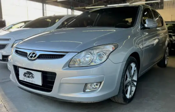 HYUNDAI I30 2.0 MPI 16V GASOLINA 4P MANUAL
