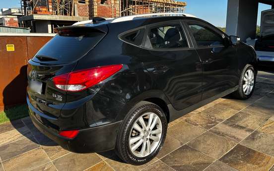 HYUNDAI-IX35-2015