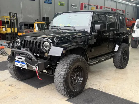 JEEP WRANGLER 3.8 UNLIMITED SPORT 4X4 V6 12V GASOLINA 4P AUTOMATICO