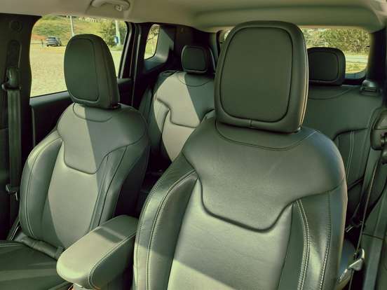 JEEP-RENEGADE-1.8 16V FLEX LONGITUDE 4P AUTOMÁTICO JEEP-RENEGADE-2020