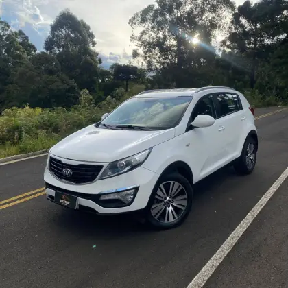 KIA SPORTAGE 2.0 LX 4X2 16V FLEX 4P AUTOMÁTICO KIA SPORTAGE 2.0 LX 4X2 16V FLEX 4P AUTOMÁTICO