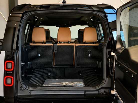 LAND ROVER-DEFENDER-3.0 D350 TURBO DIESEL MHEV 110 X-DYNAMIC HSE AWD AUTOMÁTICO LAND ROVER-DEFENDER-2026