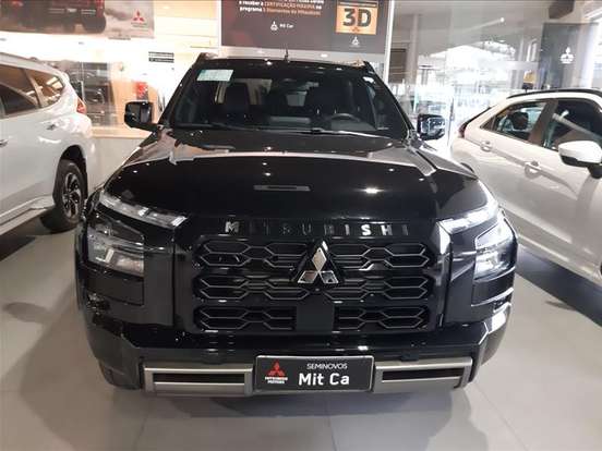 MITSUBISHI-TRITON-2.4 BITURBO DIESEL CD KATANA 4X4 AUTOMÁTICO MITSUBISHI-TRITON-2025