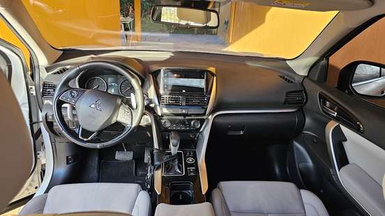 MITSUBISHI-ECLIPSE CROSS-1.5 MIVEC TURBO GASOLINA HPE-S S-AWC CVT MITSUBISHI-ECLIPSE CROSS-2023