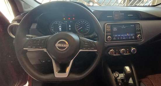 NISSAN-VERSA-2023
