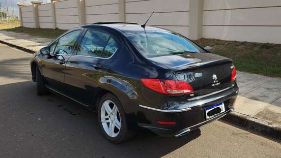 PEUGEOT-408-2012