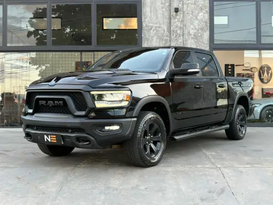 RAM 1500 5.7 V8 GASOLINA REBEL CD 4X4 AUTOMÁTICO RAM 1500 5.7 V8 GASOLINA REBEL CD 4X4 AUTOMÁTICO