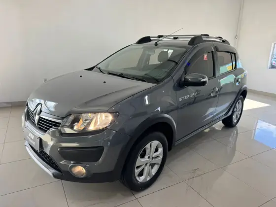 RENAULT SANDERO 1.6 16V SCE FLEX STEPWAY DYNAMIQUE MANUAL RENAULT SANDERO 1.6 16V SCE FLEX STEPWAY DYNAMIQUE MANUAL