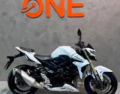 SUZUKI GSR 750 SUZUKI GSR 750
