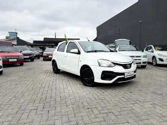 TOYOTA ETIOS 1.3 X 16V FLEX 4P MANUAL